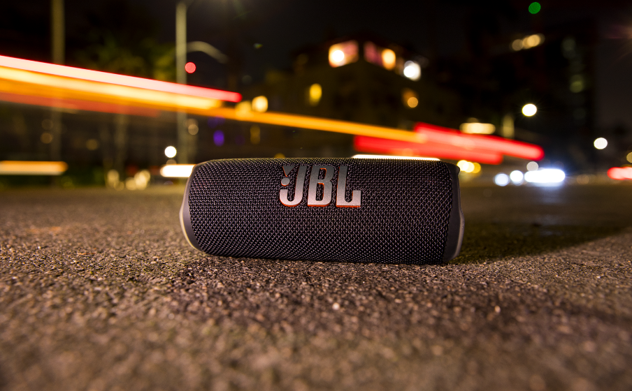 JBL на грани: когда звук хрипит, а басы уходят в отпуск